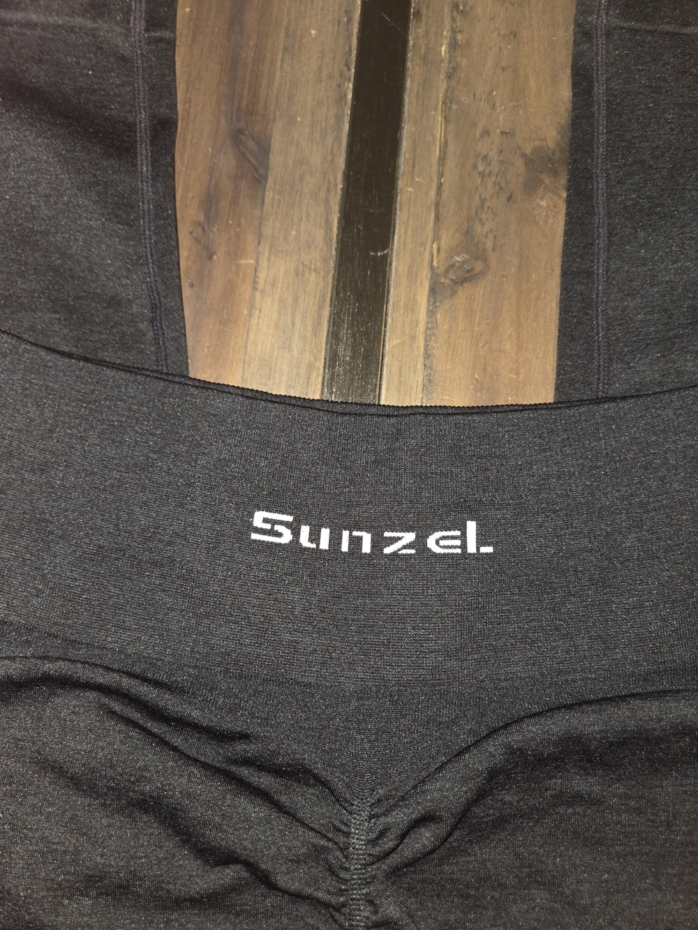 Sunzel High-Waist Scrunch Leggings - Black Heather - Picture 5 of 5